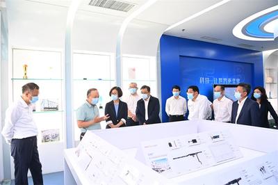 贛州市黨政考察團廈門行 聚焦智能家居產品研發，共謀產業合作新機遇